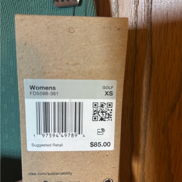 Women’s XS Nike Dri Fit Golf Skort Skiet with built in Shorts NWT - Picture 6 of 7